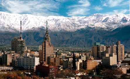 Pacote - Mendoza (Argentina) - Voo + Hotel + Ingresso a vinícola - 2025