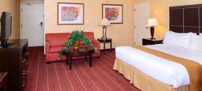 Holiday Inn Express Palm Desert