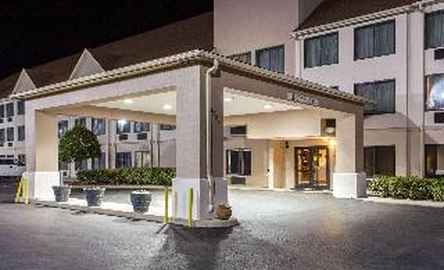 Comfort Suites