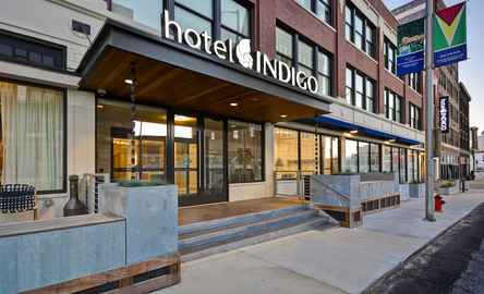 Hotel Indigo Kansas City – The Crossroads