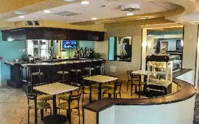 Best Western Plus Deerfield Beach Hotel & Suites