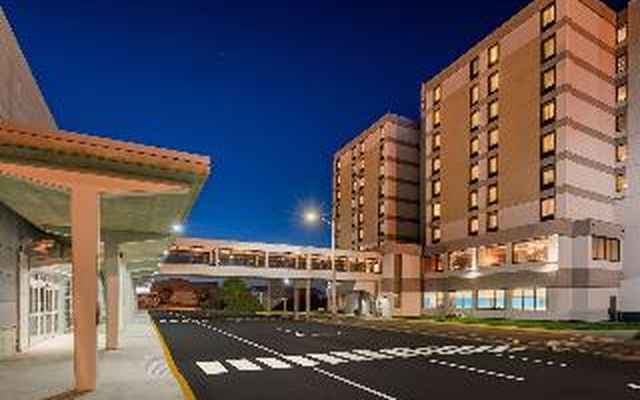 Four Points by Sheraton Bangor Airport