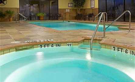 Holiday Inn Hotel & Suites Beaumont-Plaza (I-10 & Walden)