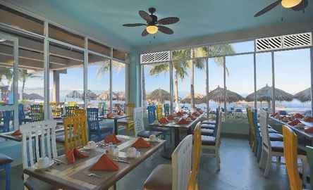 Crown Paradise Club Puerto Vallarta
