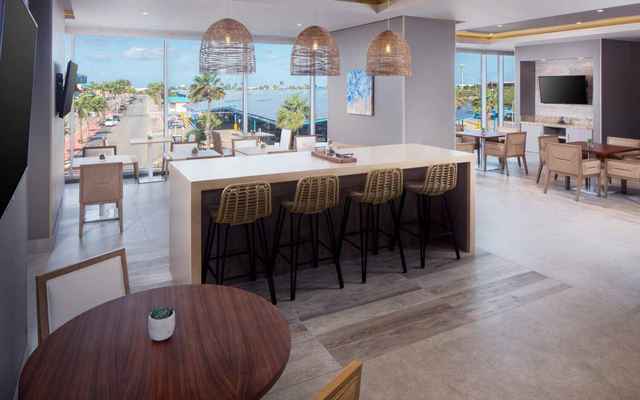Hyatt Place Aruba Airport