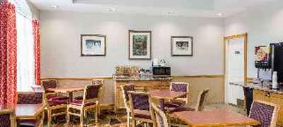 Baymont Inn & Suites Fort Myers Airport