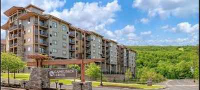 Camelback Lodge & Aquatopia Indoor Waterpark