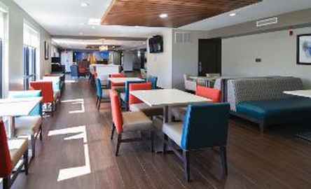 La Quinta Inn & Suites Lafayette