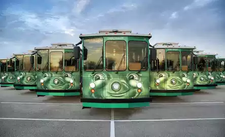 I-RIDE Trolley na International Drive em Orlando