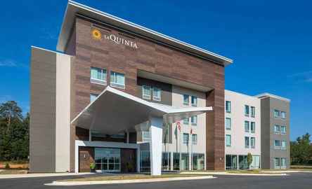 La Quinta Inn & Suites by Wyndham Wisconsin Dells