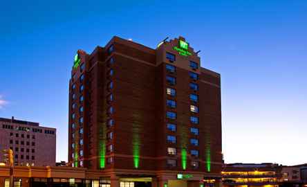 Holiday Inn and Suites Winnipeg Downtown, an IHG Hotel