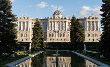 Prado Museum + Real Palace + Walking Tour