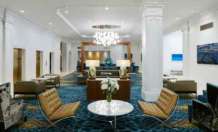 Club Quarters Hotel in Houston