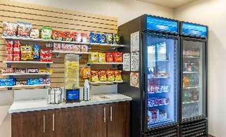 Clarion Inn & Suites Orange County John Wayne Airport
