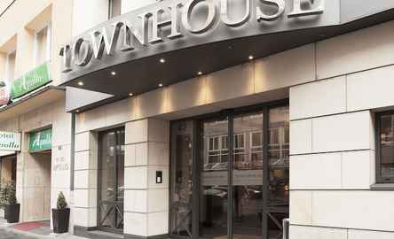 TOWNHOUSE HOTEL