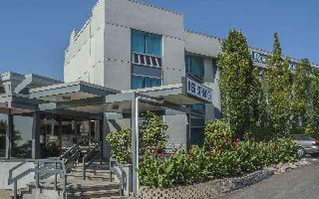 Rodeway Inn Fallsview - Niagara Falls Hotel