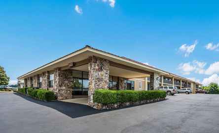 Quality Inn & Suites Hot Springs-Lake Hamilton