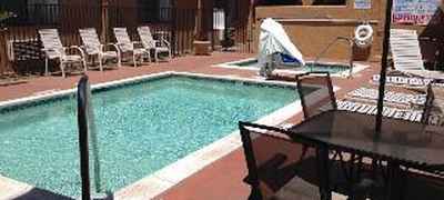 Quality Inn & Suites Oceanside near Camp Pendleton CA