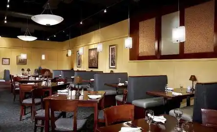 Sheraton Suites Calgary Eau Claire