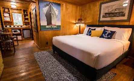 Historic Anchor Inn