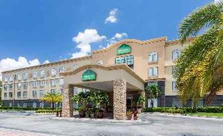 Wingate by Wyndham Universal Studios & Convention Center