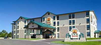 Boothill Inn & Suites