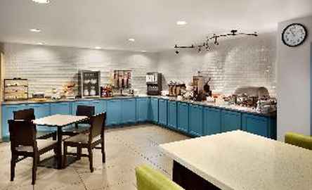 Country Inn & Suites By Carlson Louisville East
