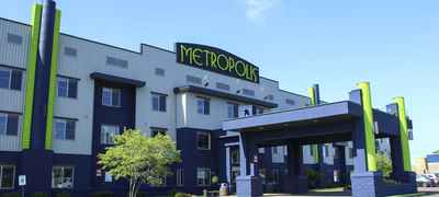 Metropolis Resort