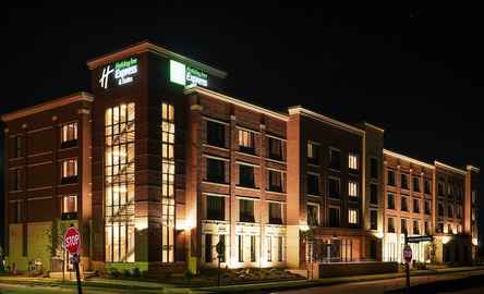 Holiday Inn Express & Suites Nashville - Franklin