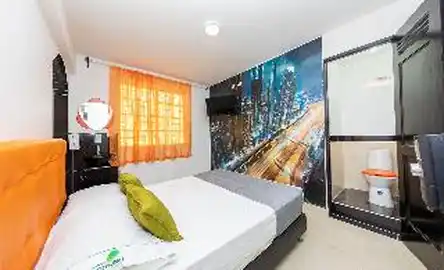 Hotel Paradise Center