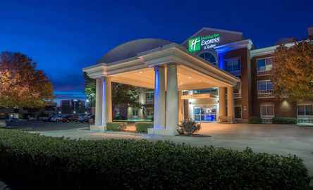 Holiday Inn Express & Suites Dallas-North Tollway (N Plano)