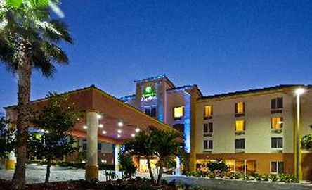 Holiday Inn Express & Suites Cocoa Beach