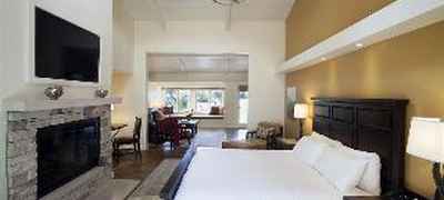 Quail Lodge Resort & Golf Club