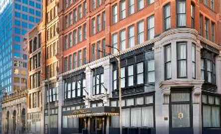 Hilton St. Louis Downtown at the Arch