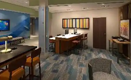 Holiday Inn Express & Suites Cincinnati NE - Redbank Road