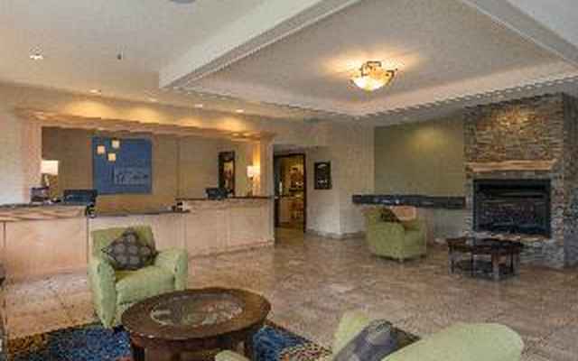 Comfort Inn & Suites-Columbia Gorge West