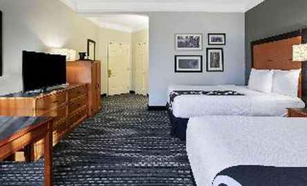 La Quinta Inn & Suites Dallas Arlington South