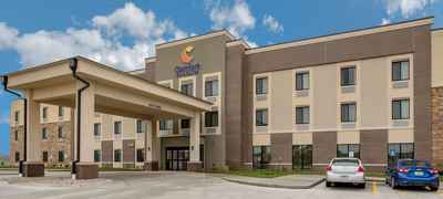 Comfort Inn & Suites Near ISU Campus