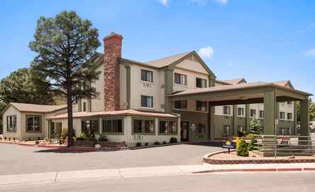 Days Inn & Suites East Flagstaff