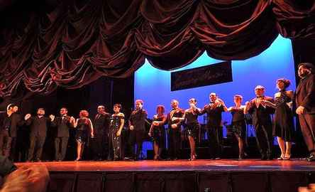 Ingressos Esquina Homero Manzi Tango Show com jantar opcional