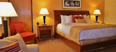 Townhouse Inn of Hamilton