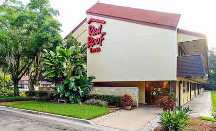 Red Roof Inn Tampa Fairgrounds – Casino