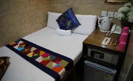 Sandhu Hotel