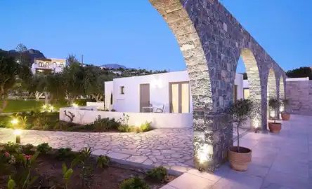 CORIVA BEACH HOTEL & BUNGALOWS