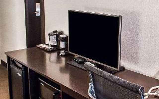 Sleep Inn & Suites