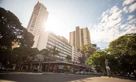 Deville Business Maringá