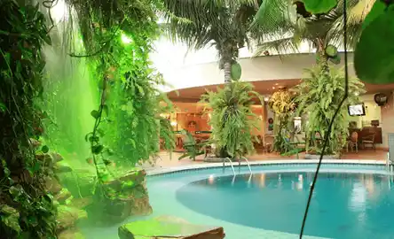 Amazon Plaza Hotel