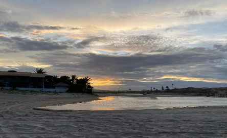 3 Praias em 1 Dia: Morro Branco, Praia das Fontes e Praia de Uruaú