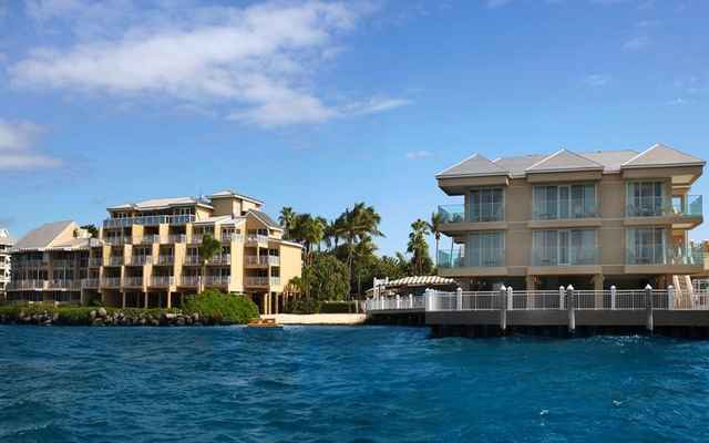 Pier House Resort & Spa