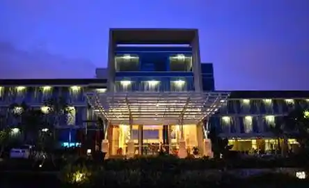 Emersia Hotel & Resort